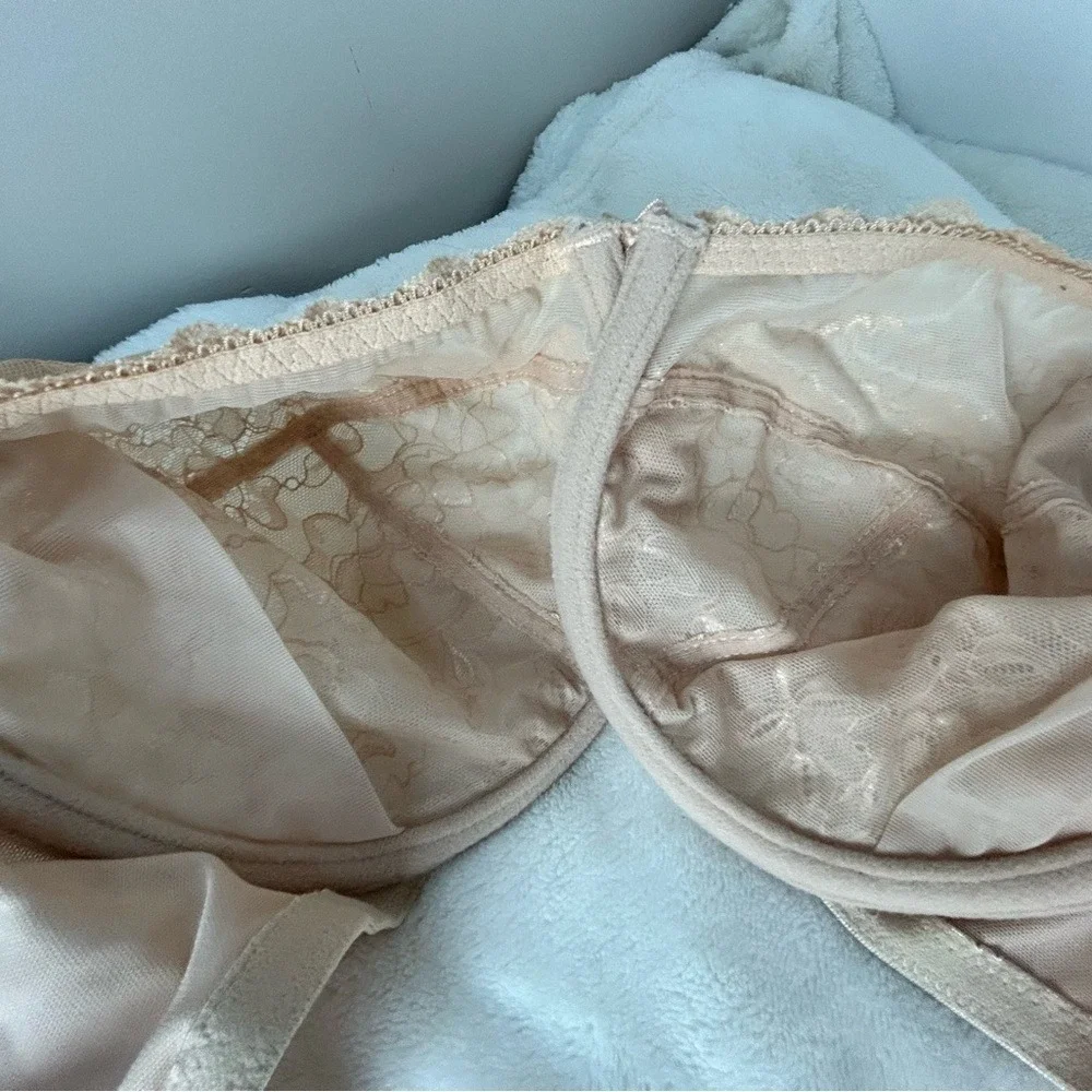 Goddess‎ Beige Tan Wire Lace Unlined Bra 40DD